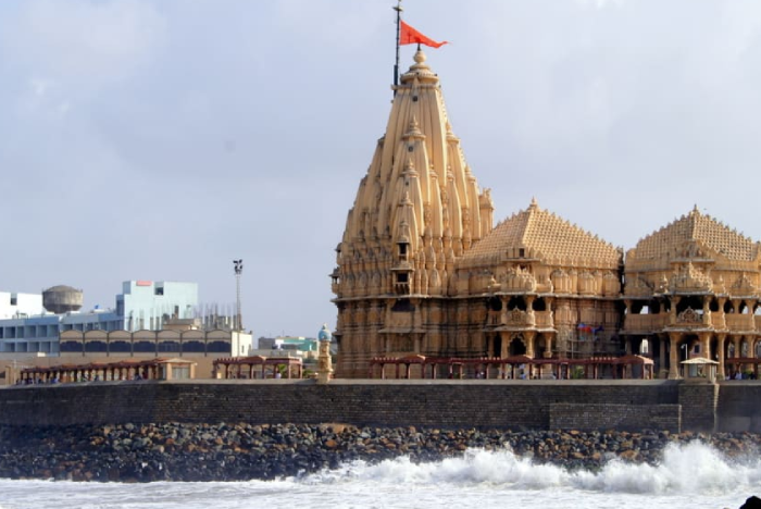 20250913180000-700x468 Somnath.png